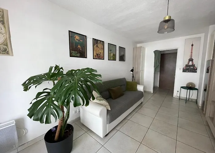 Le Cheret Apartment *