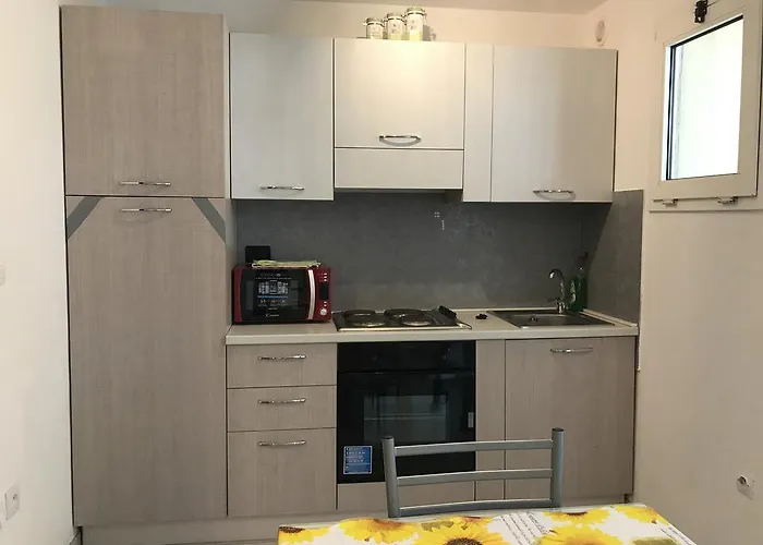 Le Cheret Apartment *